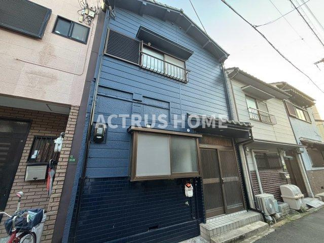 生野中古戸建｜寺田町駅近く・収納豊富な4LDK戸建賃貸